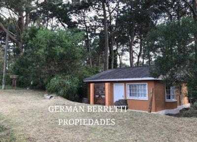 Casa 2 dormitorios en venta en Ostende, Pinamar