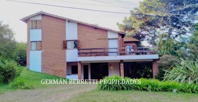 Casa 3 dormitorios en venta en Mar de Ostende, Pinamar