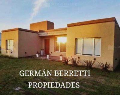 Casa 4 dormitorios en venta en Costa Esmeralda