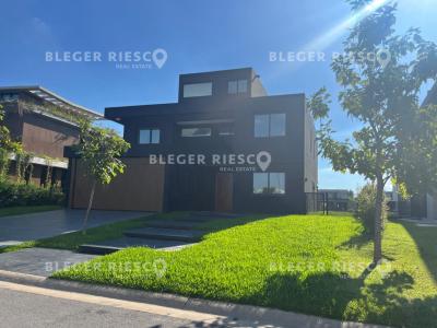 Casa 6 dormitorios en venta en Nordelta, Tigre