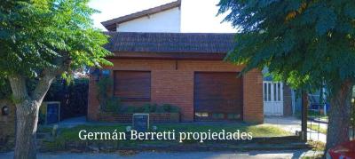 Casa 2 dormitorios en venta en Pinamar