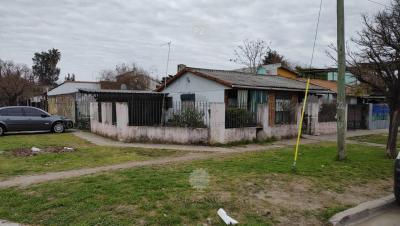 Casa 2 dormitorios en venta en Longchamps, Almirante Brown