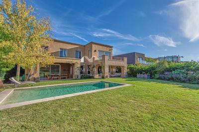 Casa 5 dormitorios en venta en Nordelta, Tigre
