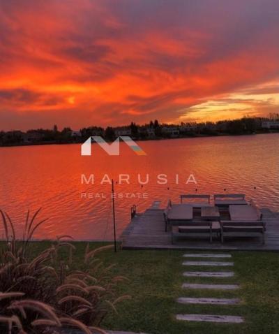 Casa 5 dormitorios en venta en Santa Barbara, Tigre