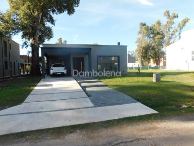 Casa 3 dormitorios en venta en Francisco Álvarez, Moreno