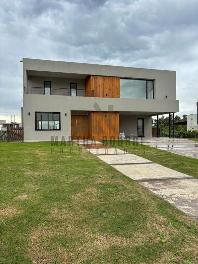 Casa 3 dormitorios en venta en Pilara, Pilar