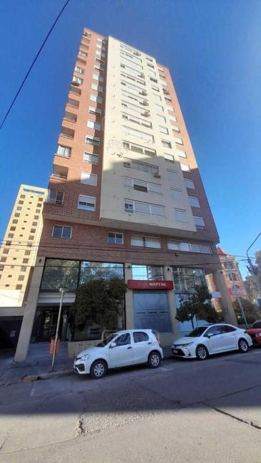Departamento 2 dormitorios en venta en Neuquen Capital, Neuquen