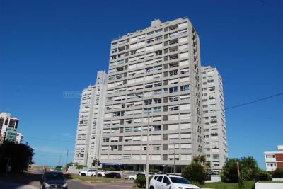 Departamento 3 dormitorios en venta en Punta del Este, Punta del Este