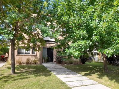 Casa 3 dormitorios en venta en General Pacheco, Tigre