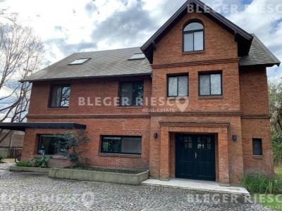 Casa 5 dormitorios en venta en General Pacheco, Tigre