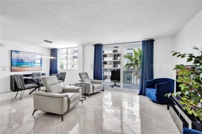 Departamento 1 dormitorios en venta en Miami