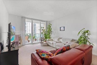 Departamento 1 dormitorios en venta en Sunny Isles, Miami