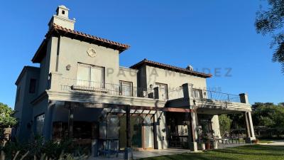Casa 5 dormitorios en alquiler en Santa Barbara, Tigre