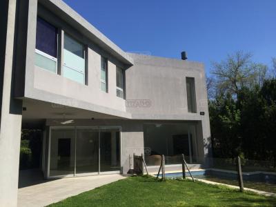 Casa 3 dormitorios en venta en Mapuche Country Club, Pilar