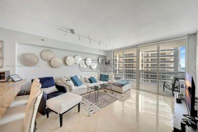 Departamento 1 dormitorios en venta en Miami