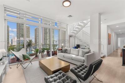 Departamento 3 dormitorios en venta en Miami