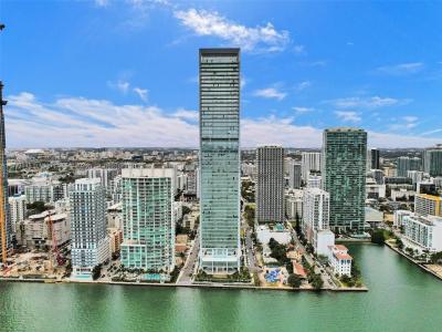 Departamento 2 dormitorios en venta en Miami