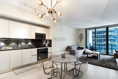 Departamento 1 dormitorios en venta en Downtown Miami, Miami