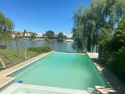 Casa 4 dormitorios en alquiler temporario en Santa Barbara, Tigre