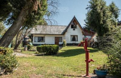 Casa 4 dormitorios en venta en Melipal I, Bariloche