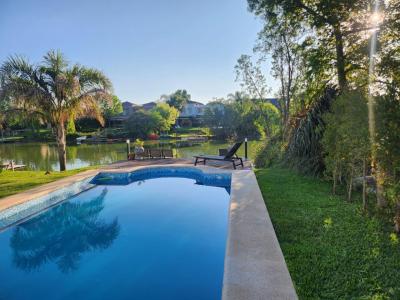 Casa 3 dormitorios en alquiler temporario en Santa Barbara, Tigre