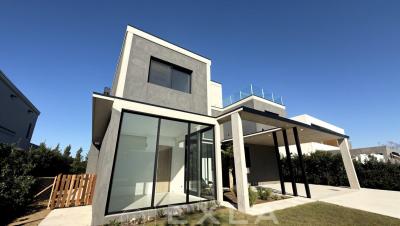 Casa 4 dormitorios en venta en Nordelta, Tigre