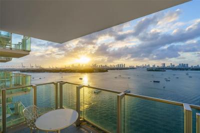 Departamento 1 dormitorios en venta en Miami Beach, Miami