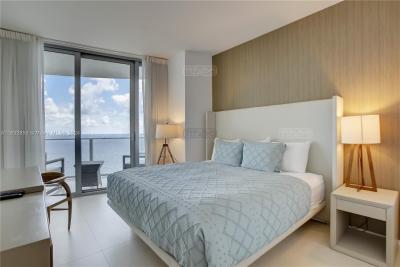 Departamento 2 dormitorios en venta en Hollywood, Miami