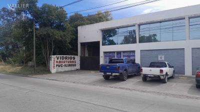 Local en venta en Pilar