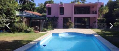Casa 4 dormitorios en venta en Punta del Este, Punta del Este