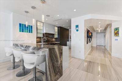 Departamento 4 dormitorios en venta en Sunny Isles, Miami