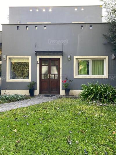 Casa en venta en Francisco Álvarez, Moreno