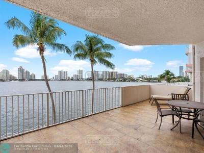 Departamento 2 dormitorios en venta en Sunny Isles, Miami