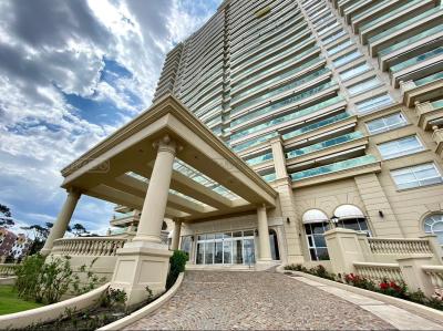 Departamento 3 dormitorios en venta en Punta del Este, Punta del Este