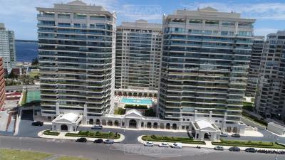 Departamento 3 dormitorios en venta en Punta del Este, Punta del Este