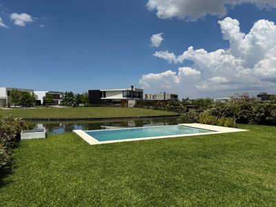 Casa 5 dormitorios en venta en Nordelta, Tigre