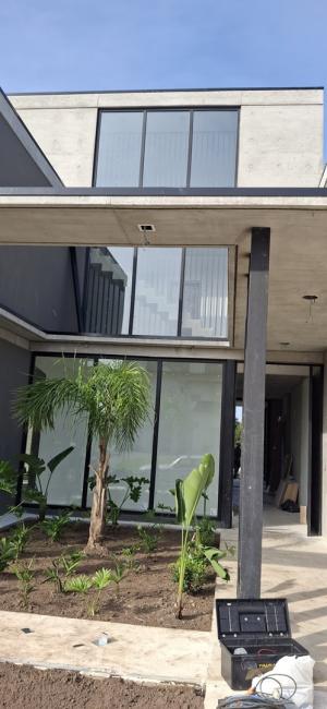 Casa 4 dormitorios en venta en Nordelta, Tigre