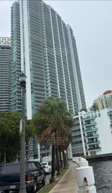 Departamento 2 dormitorios en venta en Miami