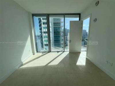 Departamento 1 dormitorios en venta en Miami