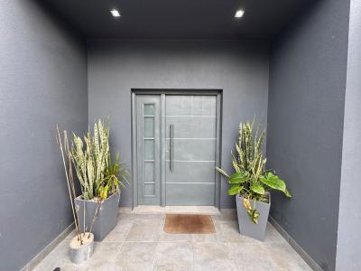 Casa 3 dormitorios en alquiler en Los Pilares, Pilar