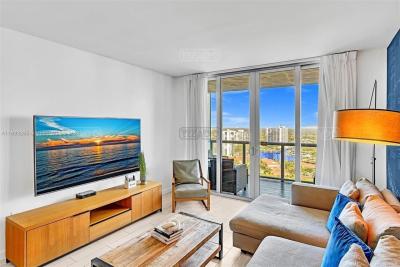 Departamento 2 dormitorios en venta en Hallandale, Miami