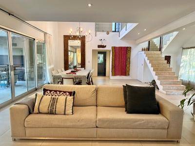 Casa 3 dormitorios en alquiler en General Pacheco, Tigre