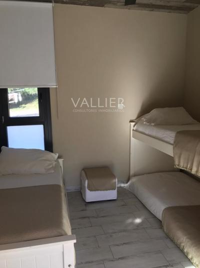 Casa 4 dormitorios en alquiler temporario en Costa Esmeralda