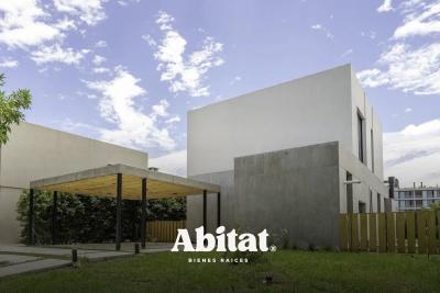 Casa 3 dormitorios en venta en Puertos, Escobar