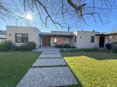 Casa 3 dormitorios en venta en Lomas de Fatima, Pilar