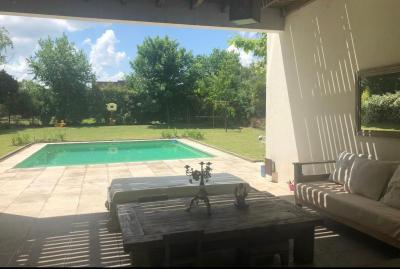 Casa 4 dormitorios en alquiler temporario en Santa Barbara, Tigre