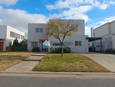 Casa 4 dormitorios en venta en Puertos, Escobar