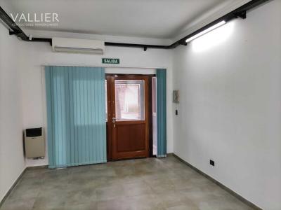 Casa 4 dormitorios en alquiler en Pilar
