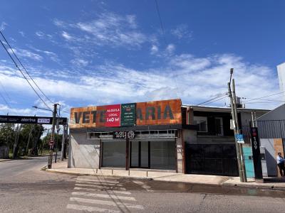 Local en alquiler en Pilar