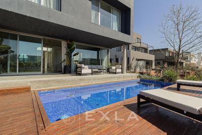 Casa 4 dormitorios en venta en Nordelta, Tigre